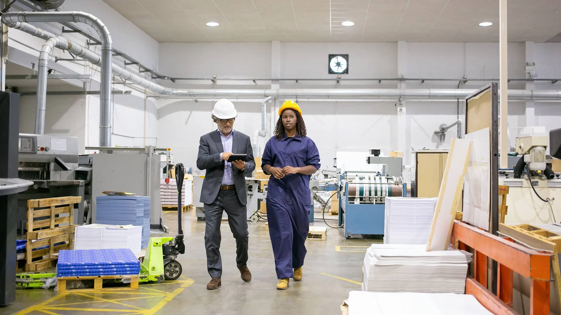 Helmet Sensor For Factory Personnel Tracking