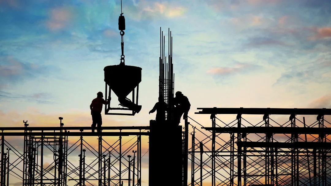 HSE in Construction a Guide to Creating Safer, Healthier, Sustainable Work Sites