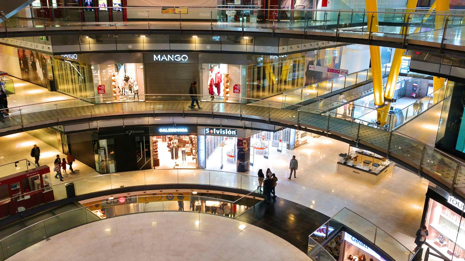 MetroMall Sofia Real-Time Indoor Way-finding for Shoppers Who Are Blind