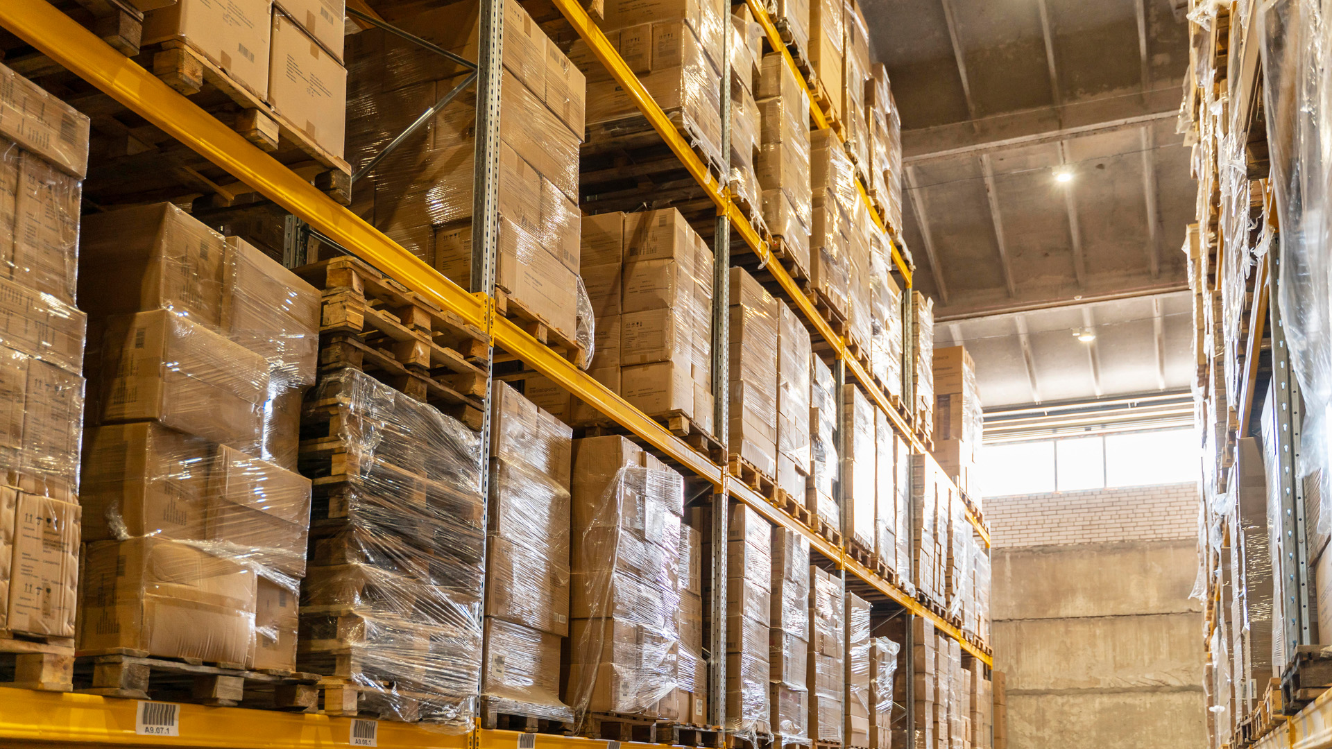 Real-Time Pallet Tracking Visibility Using Bluetooth Mesh and LoRaWAN